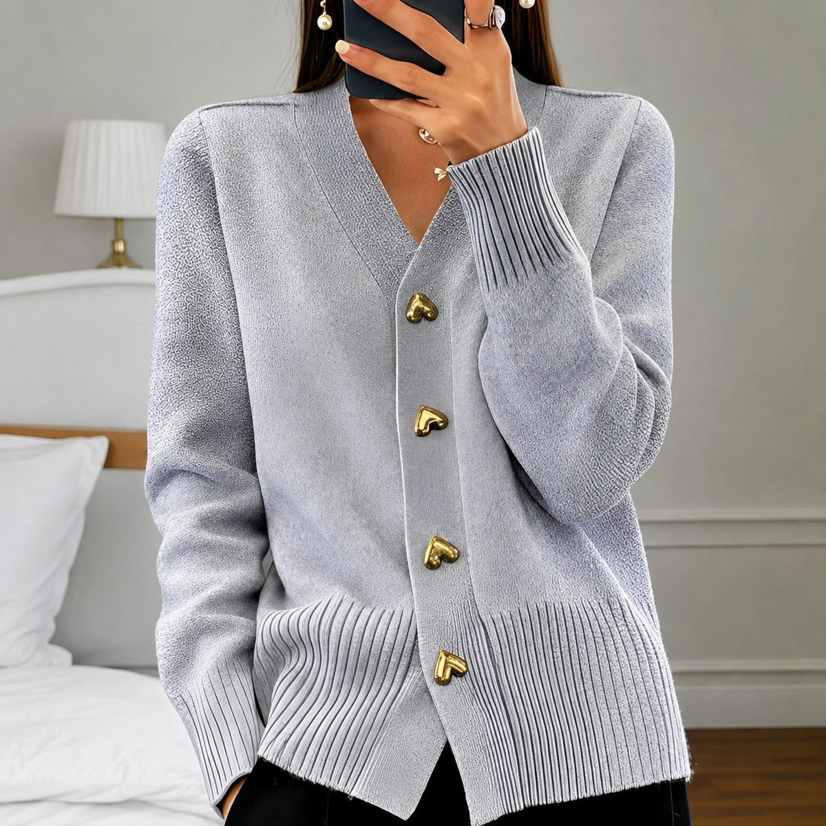 Annalee - Cardigan Élégant avec Boutons d'Amour pour Femmes