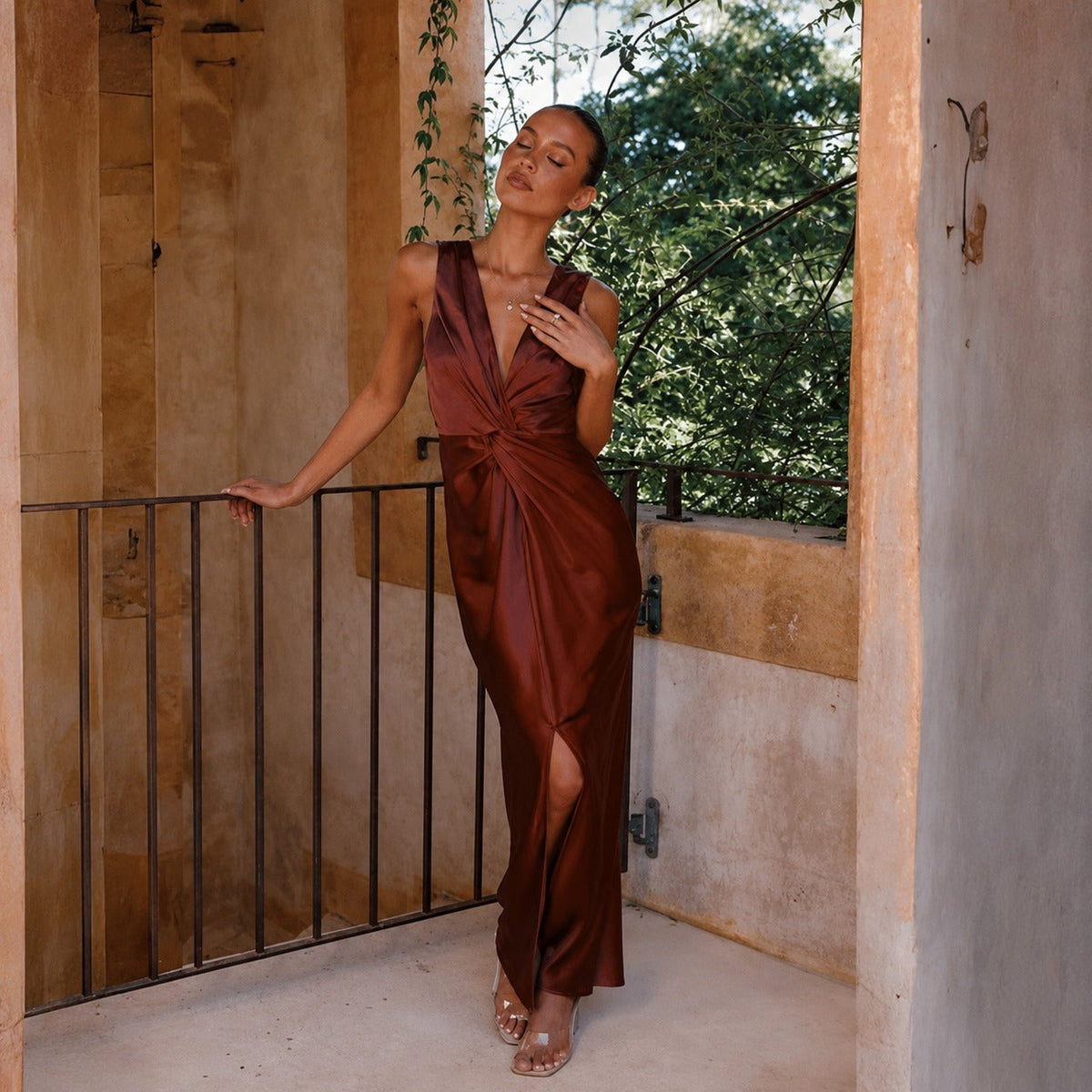 Elaine - Robe de soirée élégante sans manches avec dos ouvert