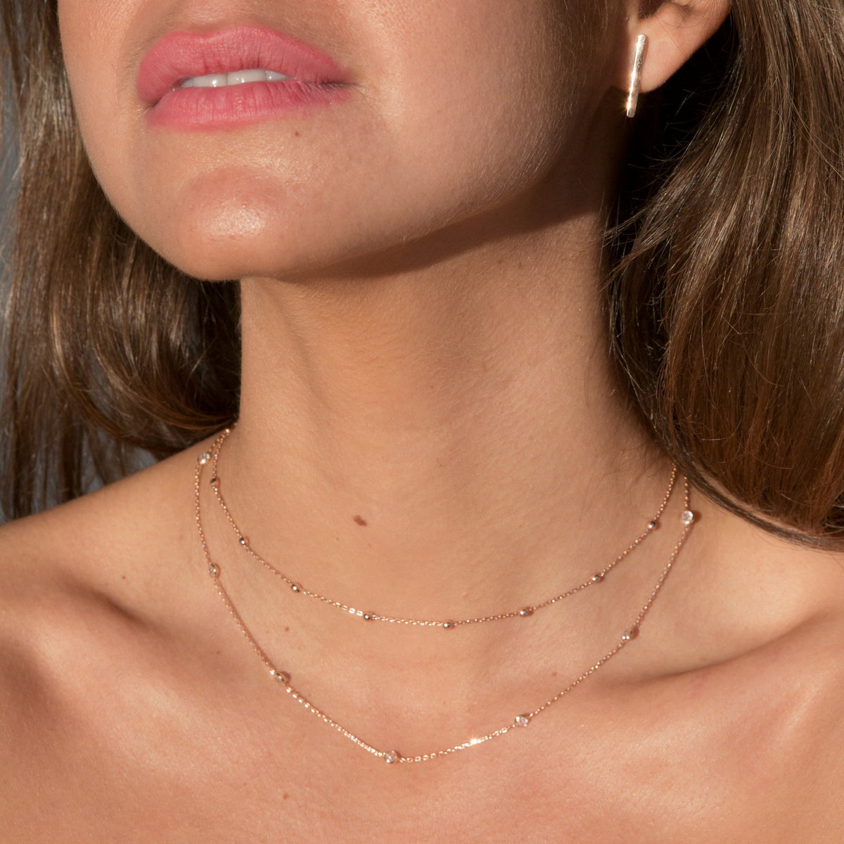 Collier de perles avec incrustations - Collier avec perles rondes