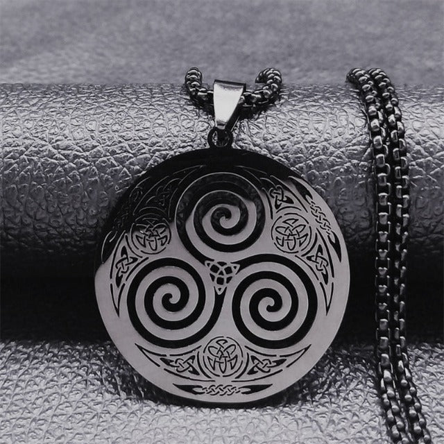 Eryndor – Collier celtique avec pendentif Triskel