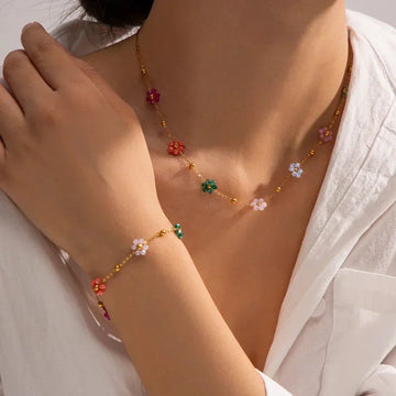 Eliane – Bijoux floraux printaniers