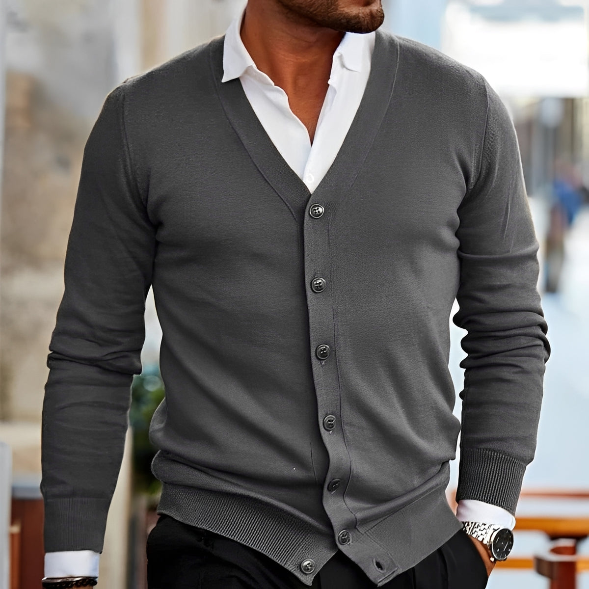Cardigan homme à col V boutonné coupe décontractée