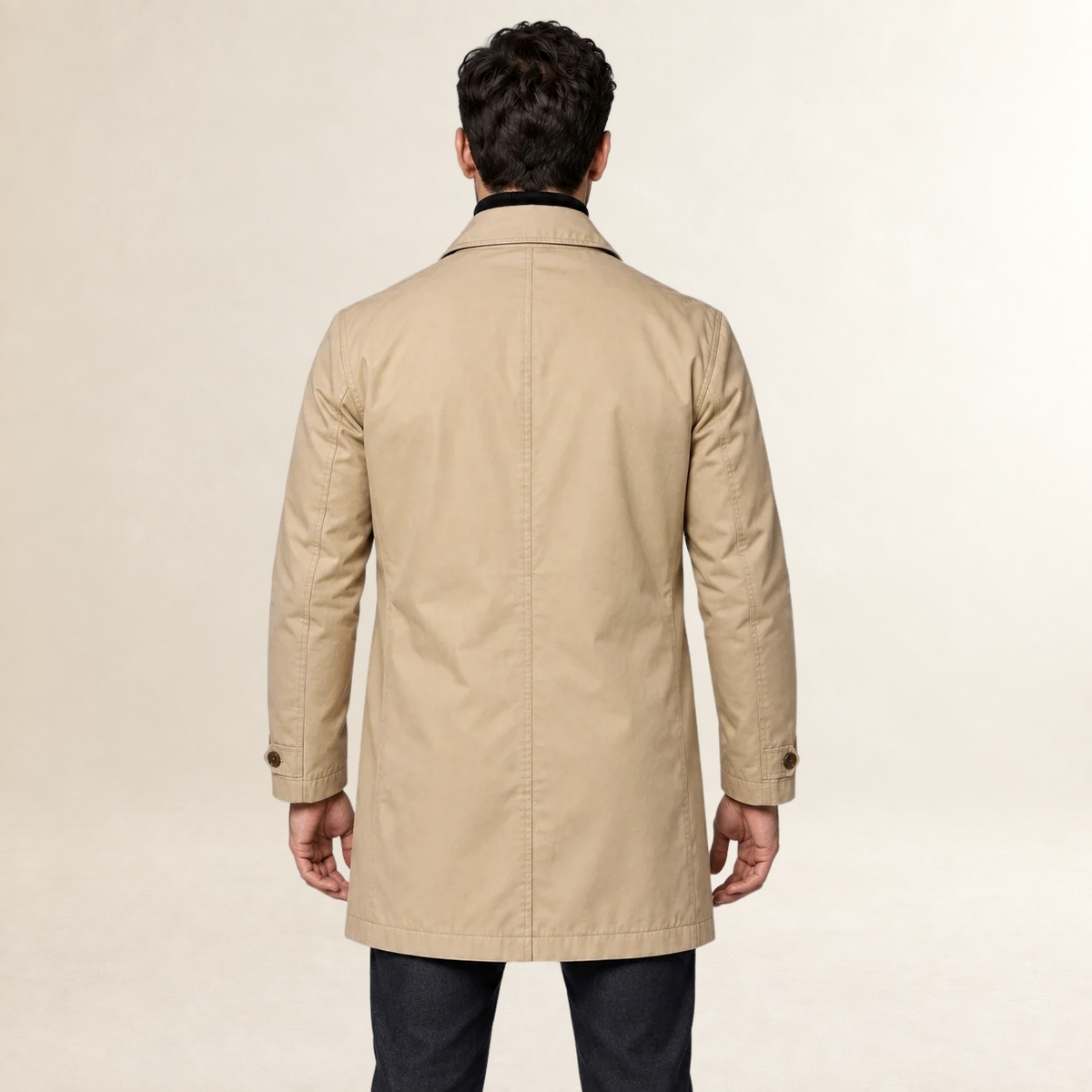 Manteau homme ajusté à boutons et poches fonctionnelles, coupe longue