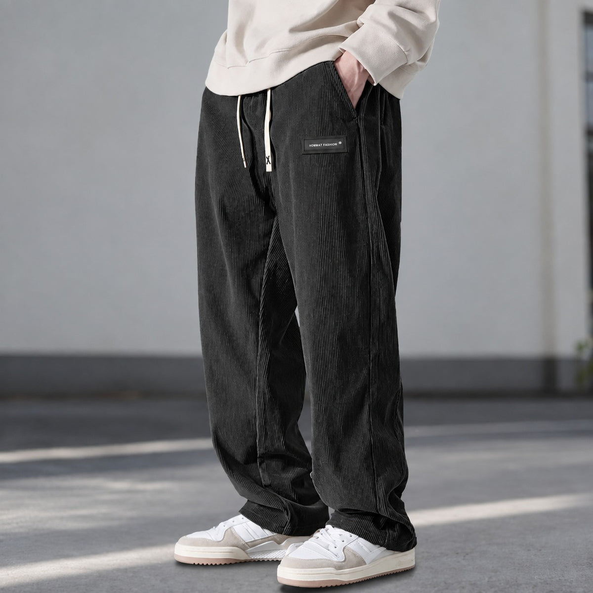 Pantalons homme coupe décontractée avec taille à cordon et poches latérales