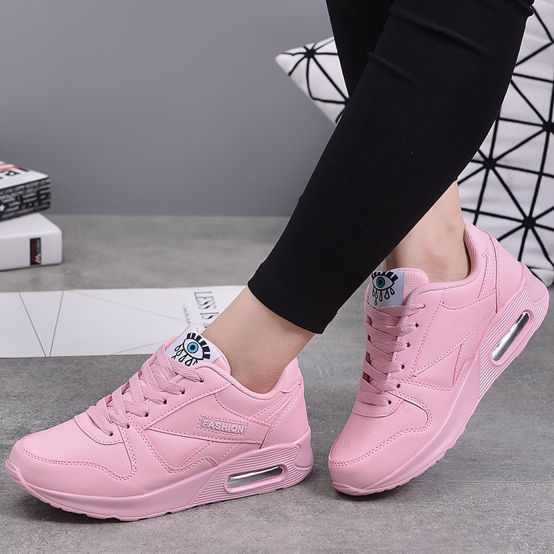 Sneakers pour femmes - Semelle à coussin d'air, motif œil, silhouette structurée