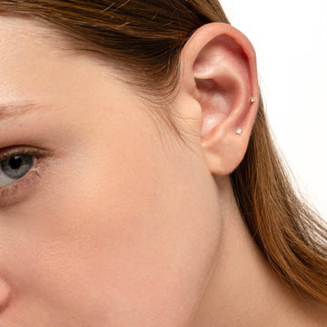 Sloane - Mini boucles d'oreilles brillantes de 2mm
