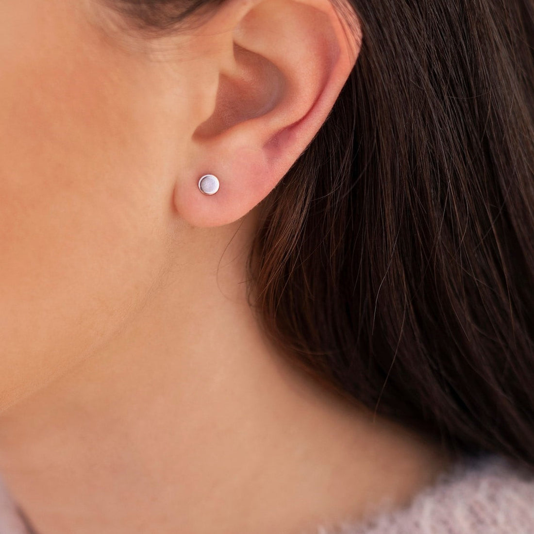 Petit Point Circulaire - Boucles d'oreilles Minimalistes