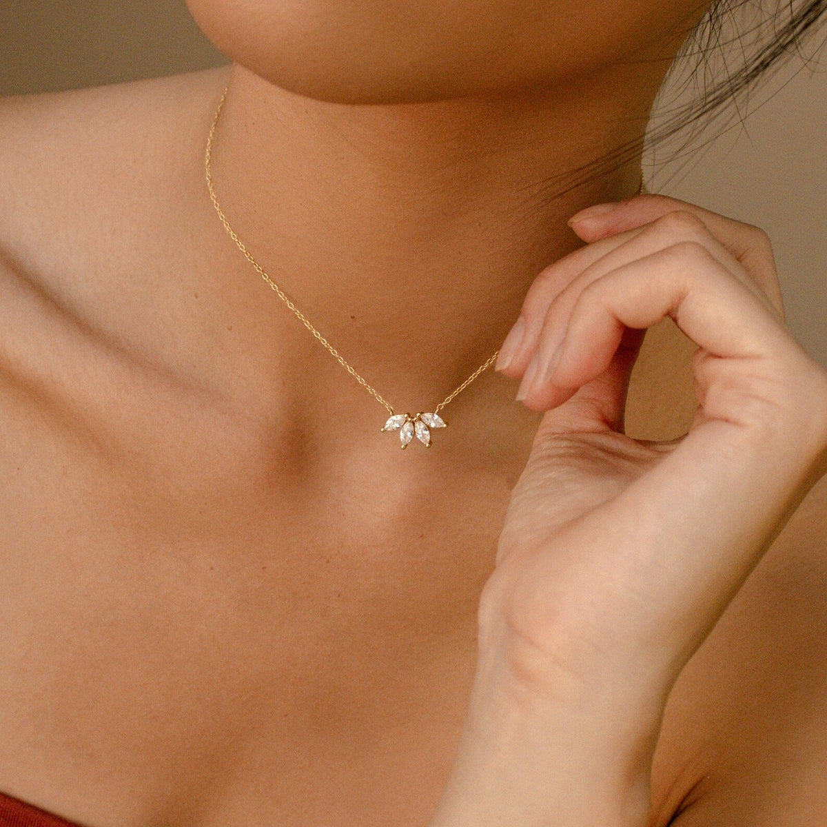 Collier de diamant marquise - Incrustation de pierre marquise
