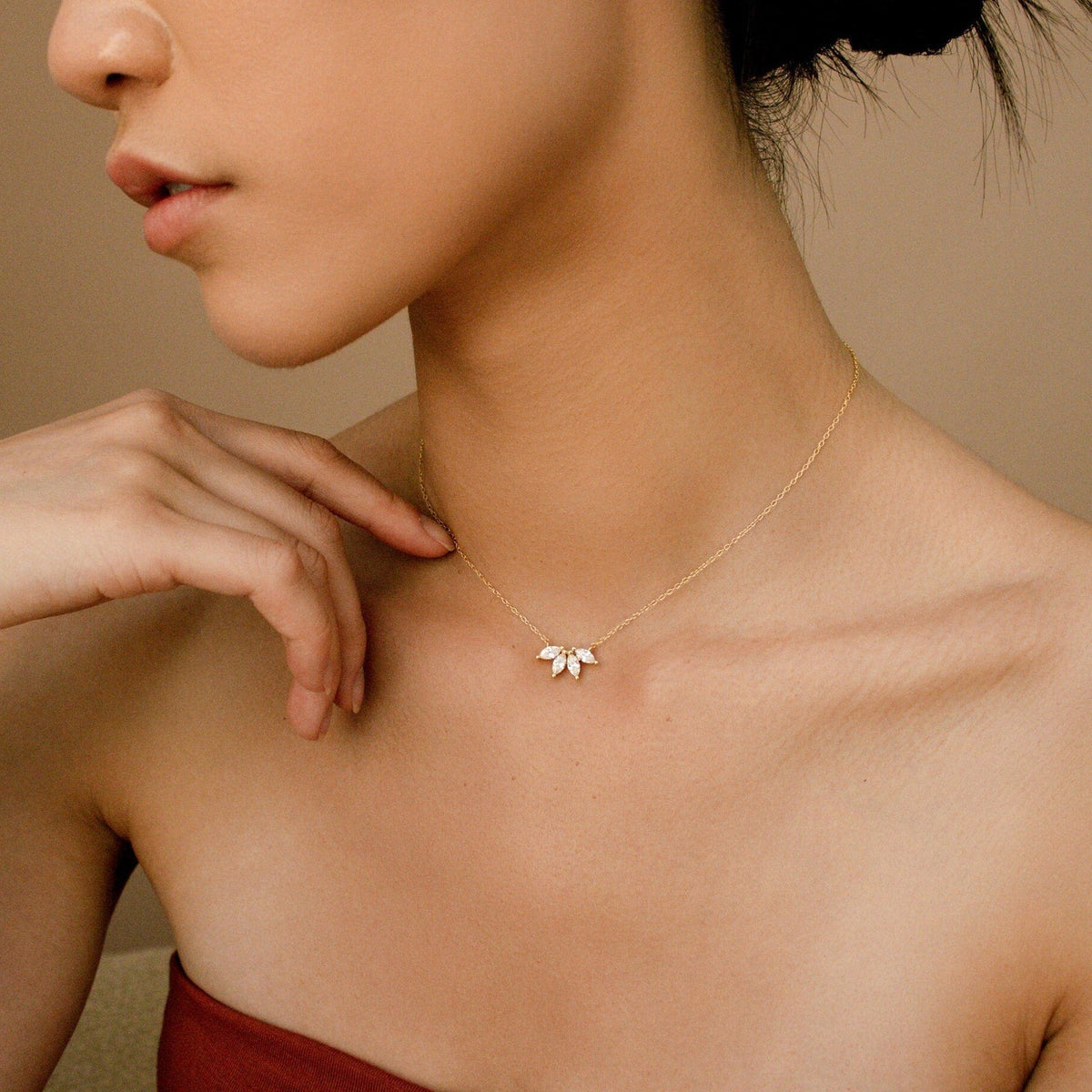 Collier de diamant marquise - Incrustation de pierre marquise