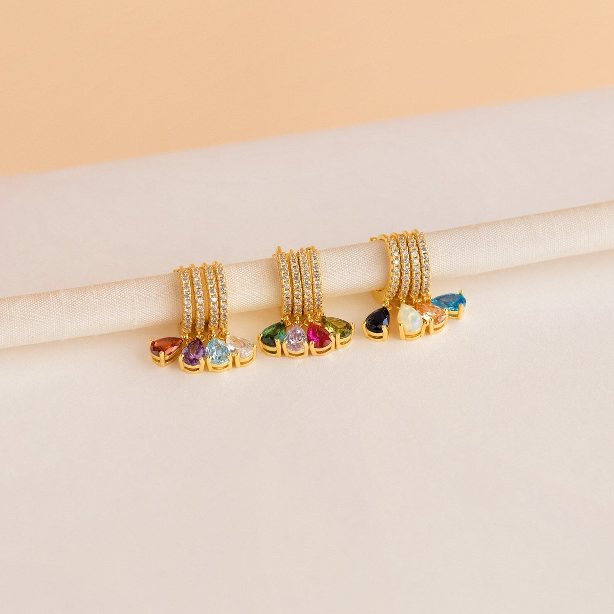 Créoles Huggies de Pierre de Naissance - Boucles d'oreilles en Strass