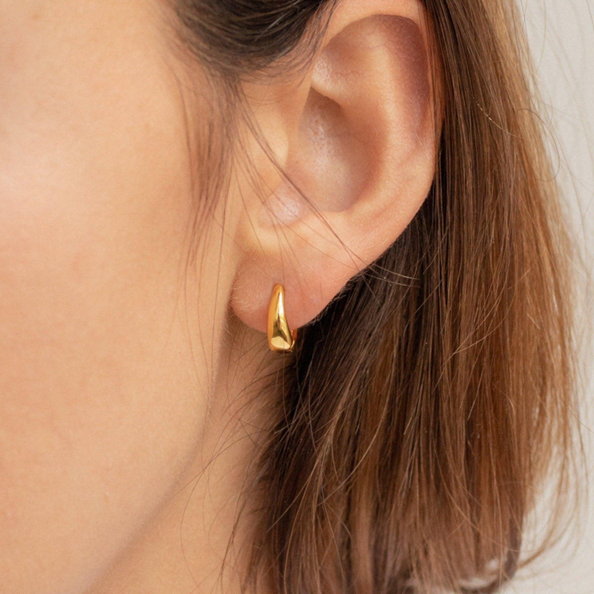 Huggies pliables - Boucles d'oreilles à boucle courbe