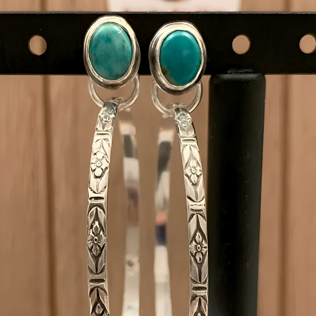 Issa – Boucles d'oreilles boho vintage avec onyx