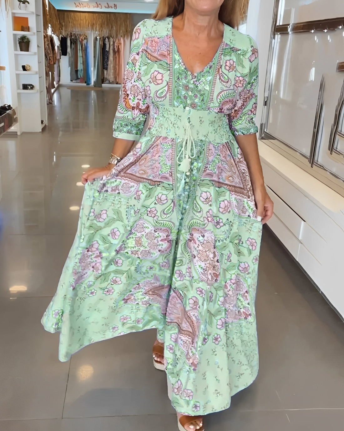 Jasmin - Robe chic à col en V avec motif pour femmes