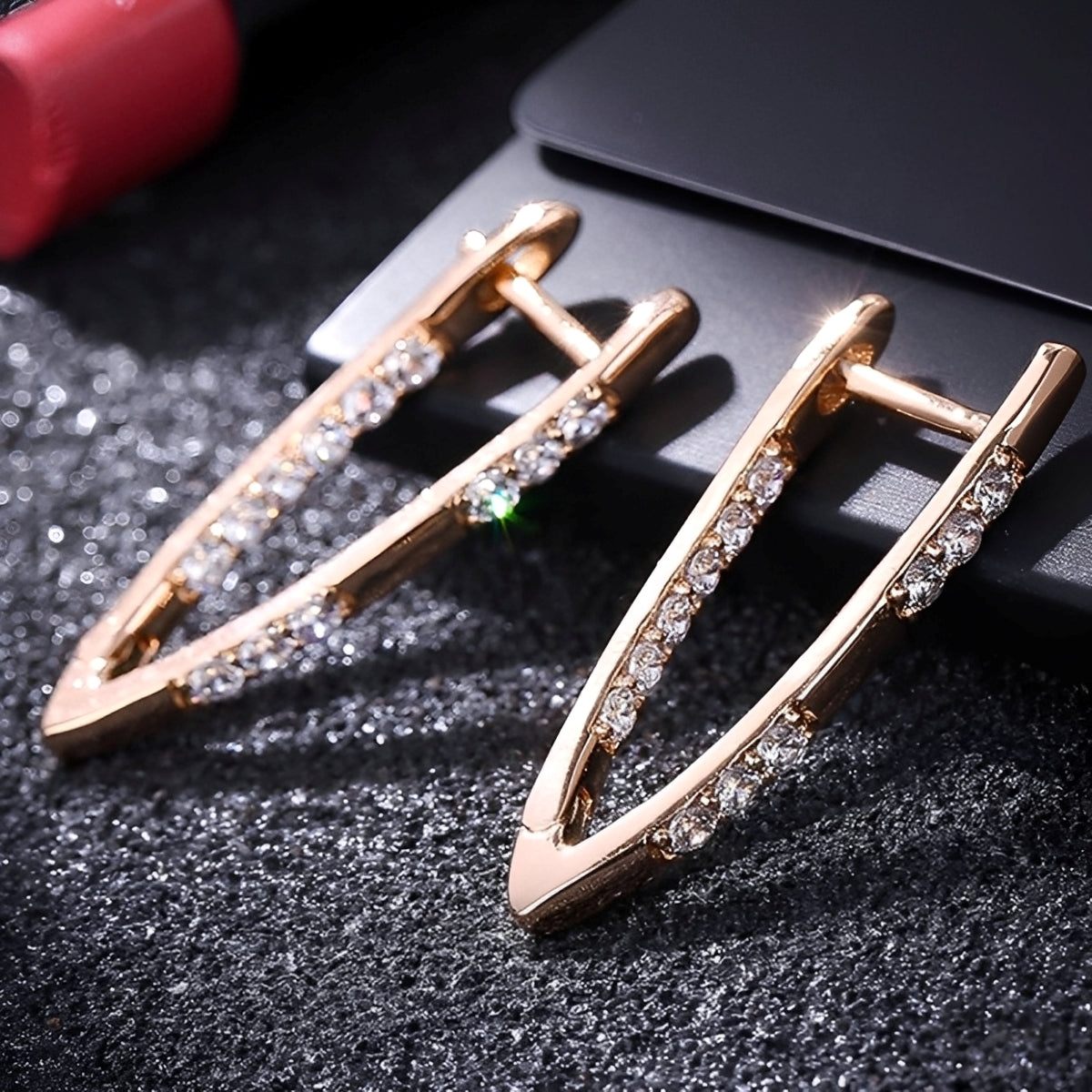 Cleah – Boucles d'oreilles élégantes en zircon doré