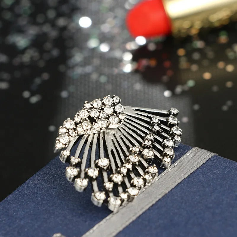 Aileen – Boucles d'oreilles asymétriques avec diamants