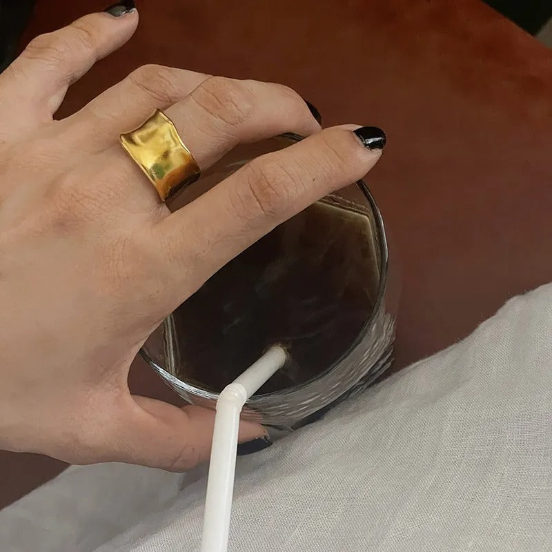 Louna – bagues boho dorées et argentées irrégulières