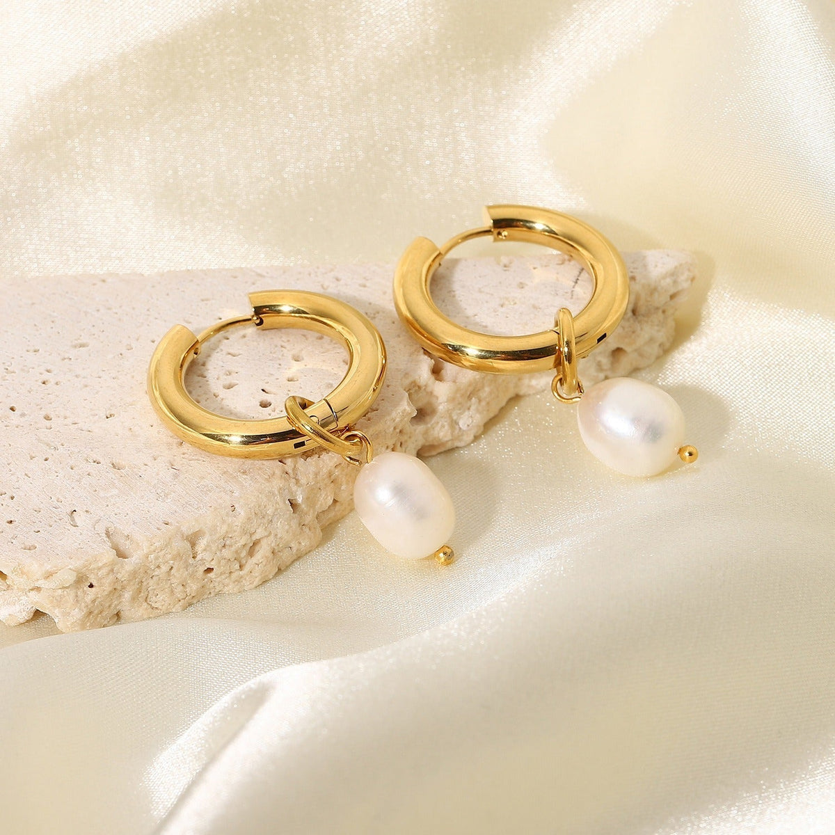 Ada – Boucles d'oreilles en perles élégantes