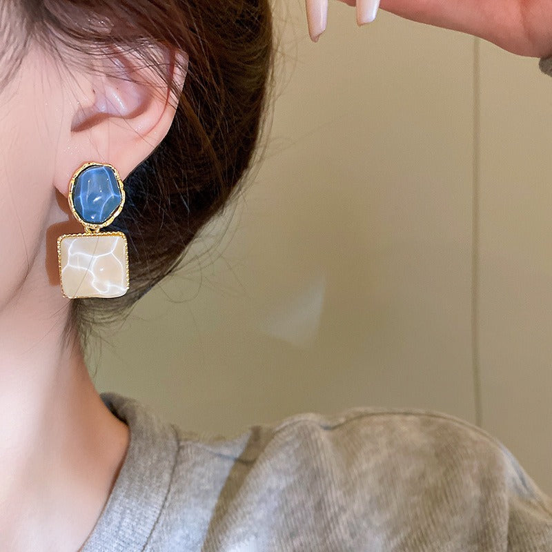 Lianne – Boucles d'oreilles géométriques émaillées