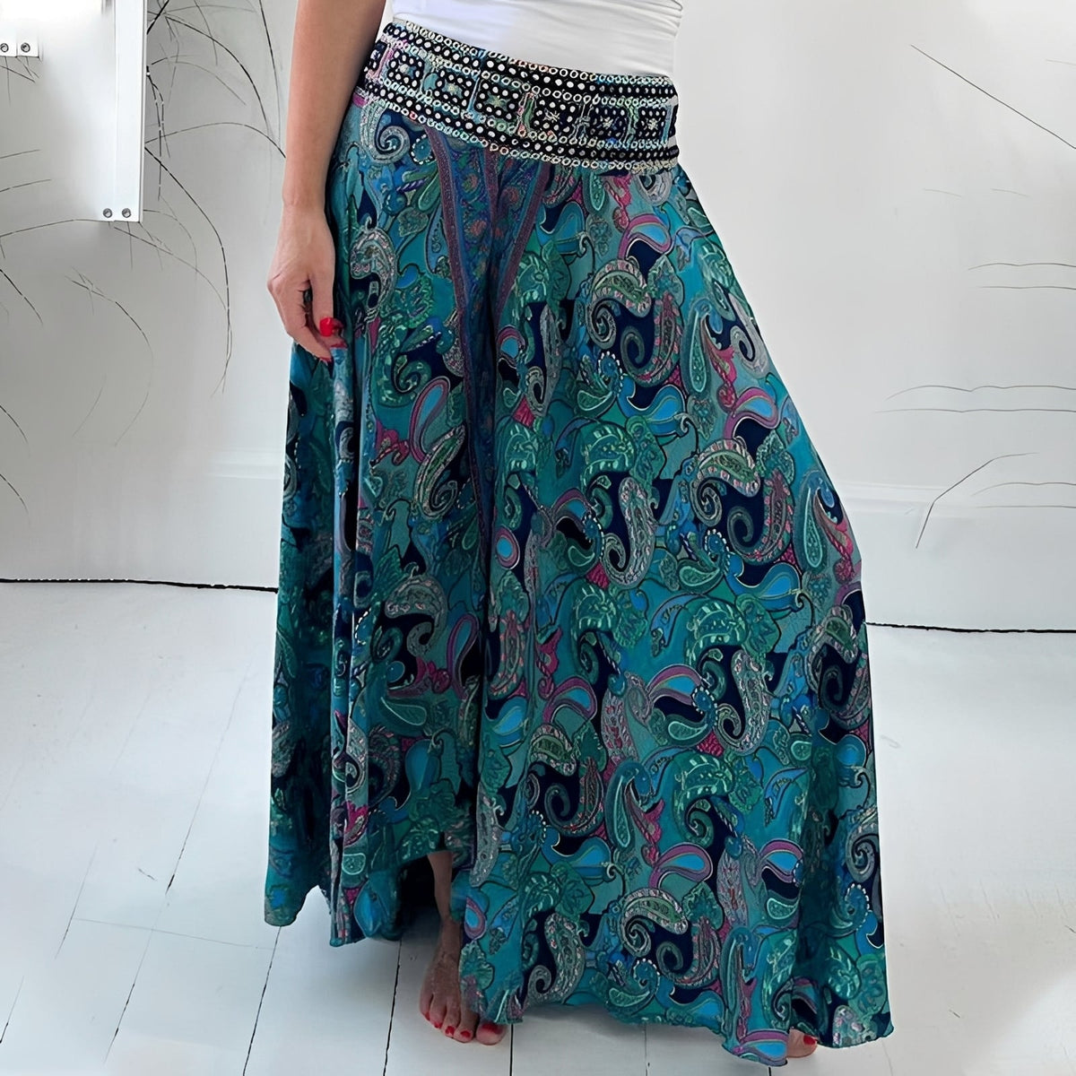 Jasmin - Jupe élégante avec motif ethnique pour femmes