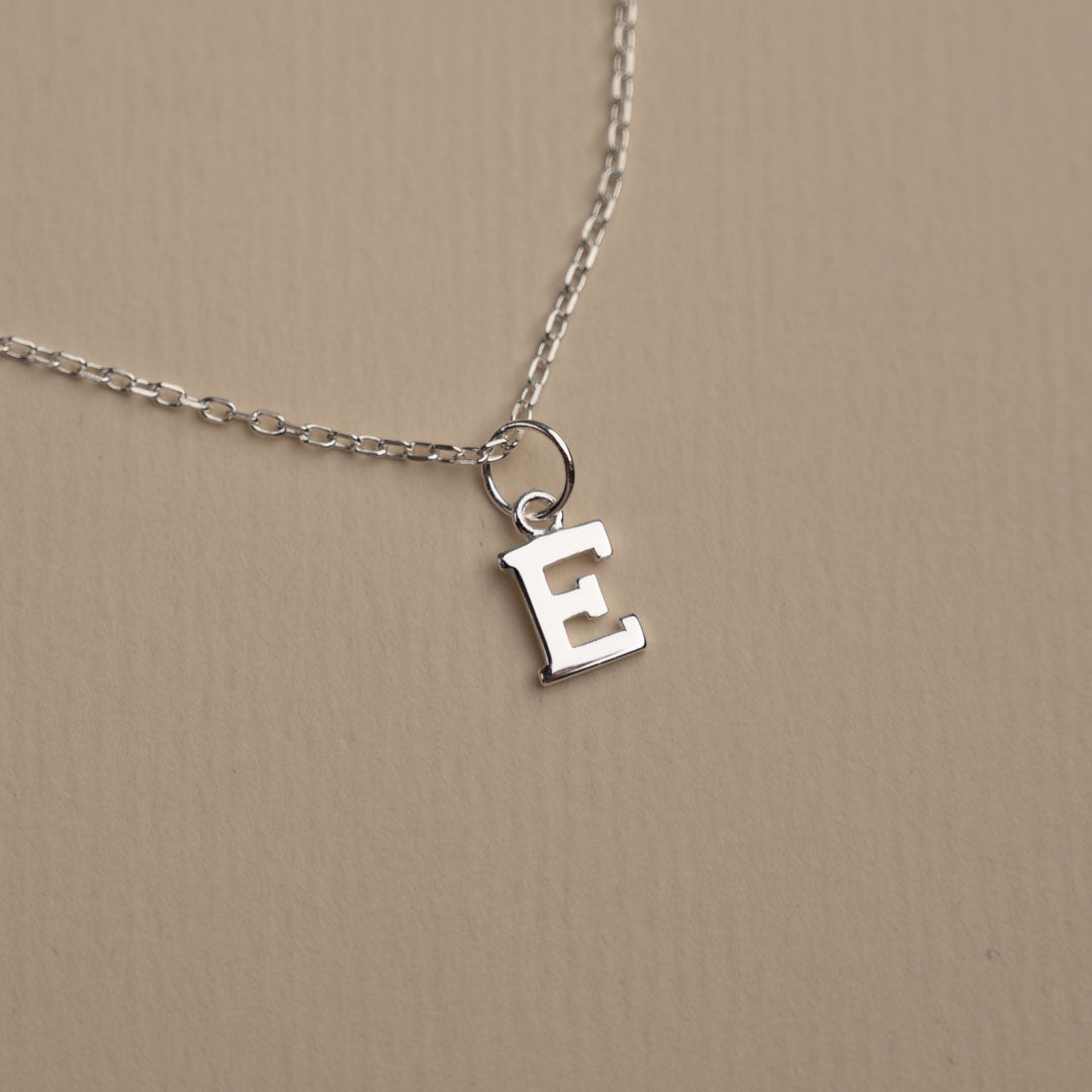 Nadia - Pendentif lettre en argent
