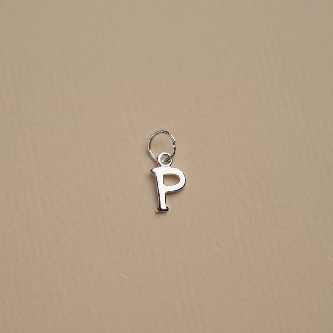 Nadia - Pendentif lettre en argent