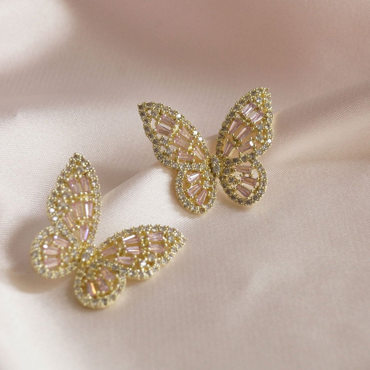 Niamh - Boucles d'oreilles papillon
