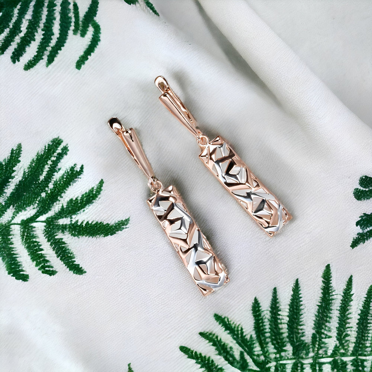 Cess – Boucles d'oreilles pendantes géométriques