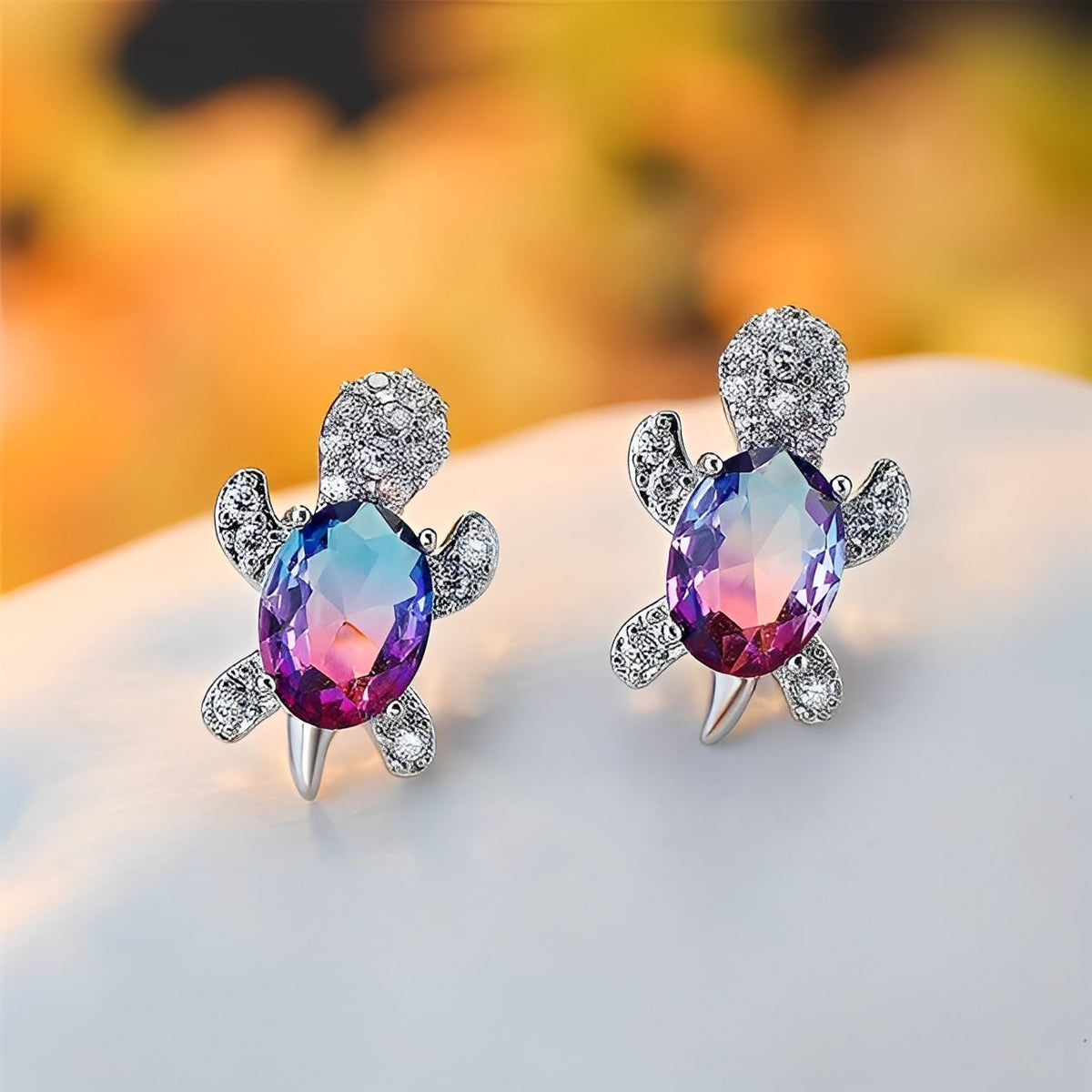 Talia – Boucles d'Oreilles de Tortue Marine en Argent et Zircons