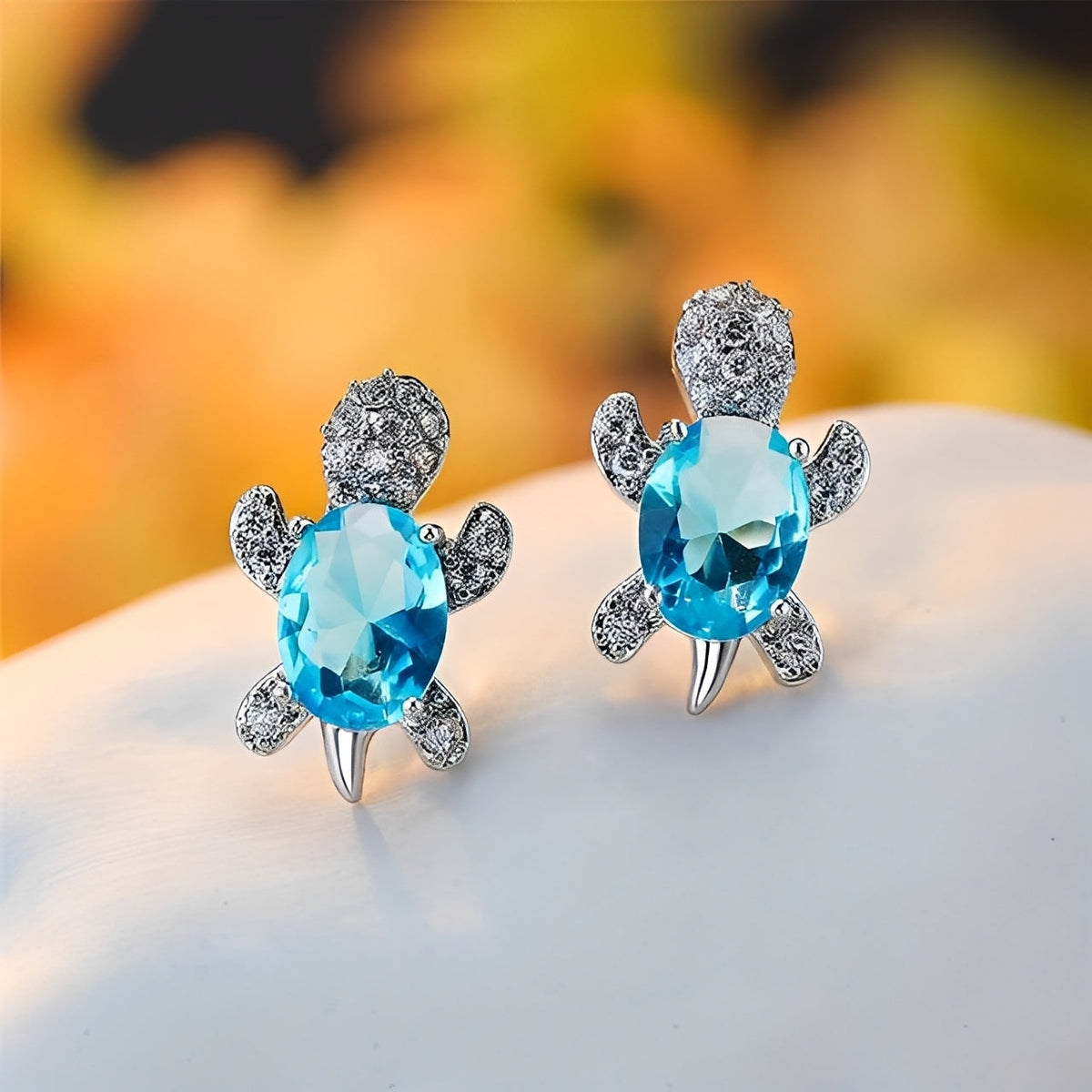 Talia – Boucles d'Oreilles de Tortue Marine en Argent et Zircons