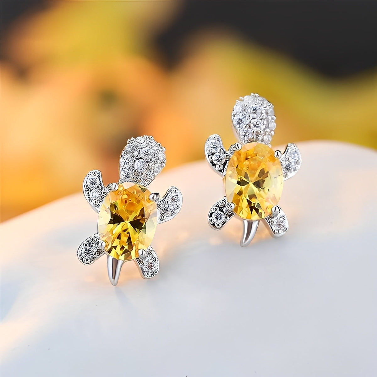 Talia – Boucles d'Oreilles de Tortue Marine en Argent et Zircons