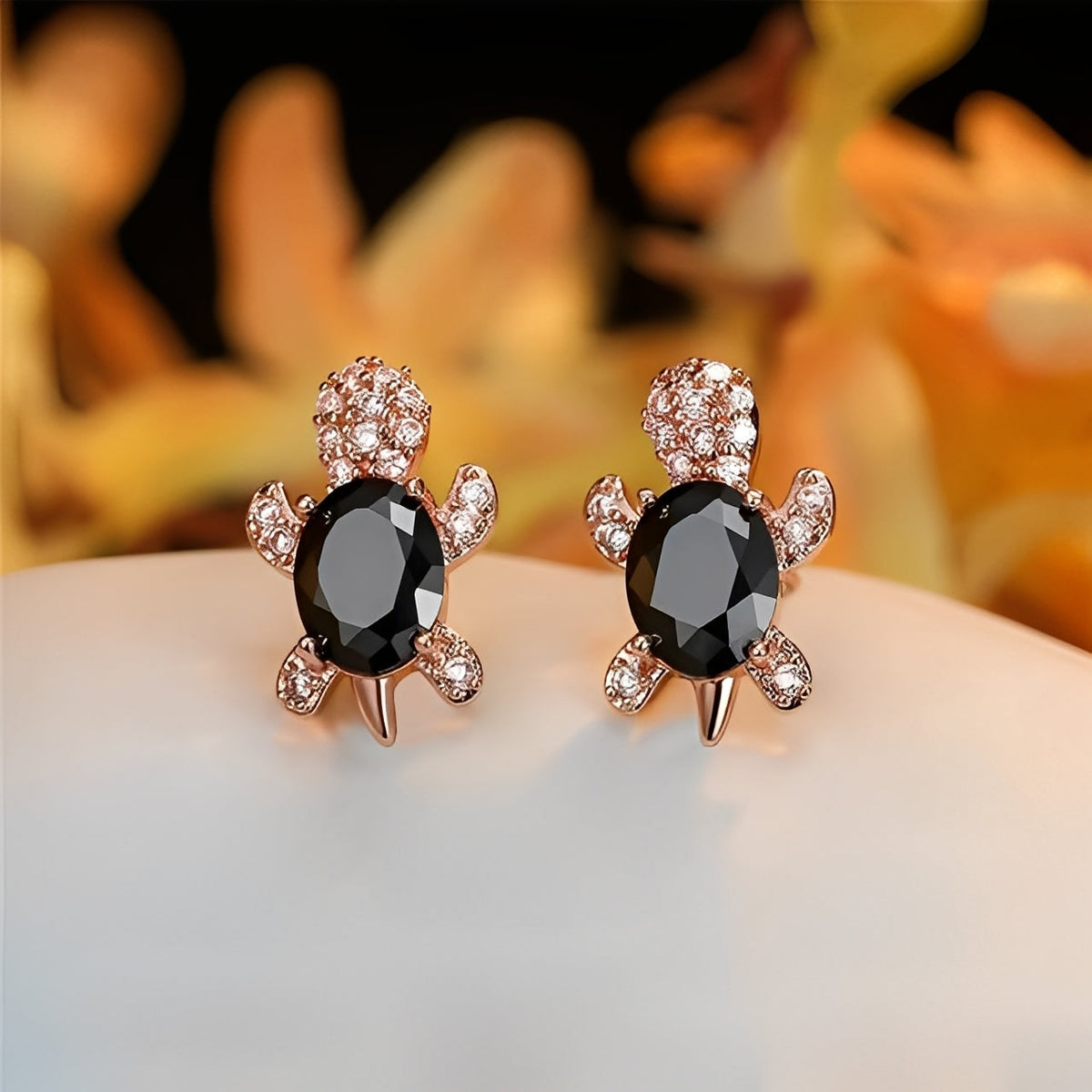 Talia – Boucles d'Oreilles de Tortue Marine en Argent et Zircons
