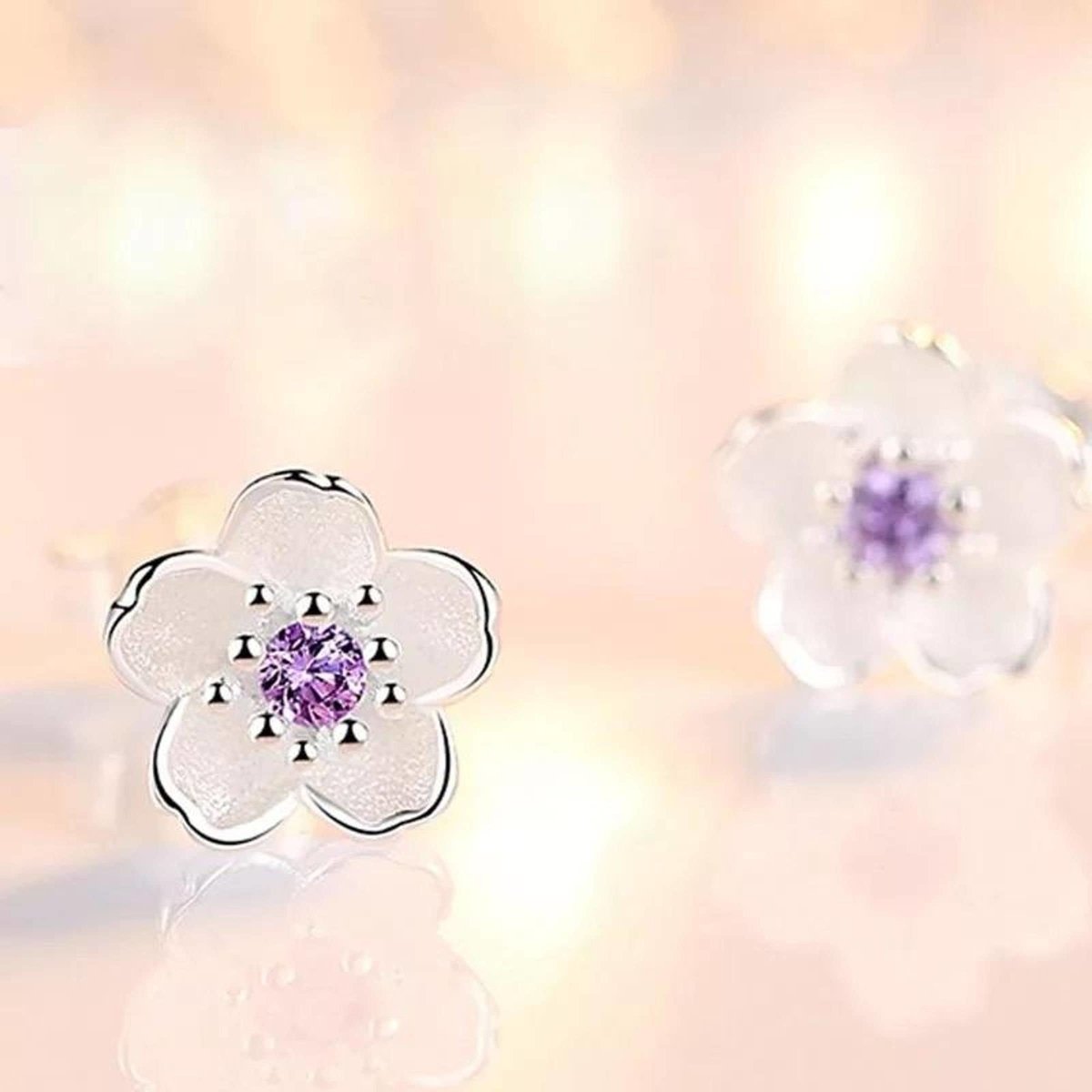 Holly - Boucles d'oreilles fleurs de cerisier argentées