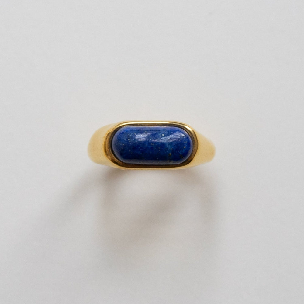 Aria - Bague en or lisse avec pierre bleue