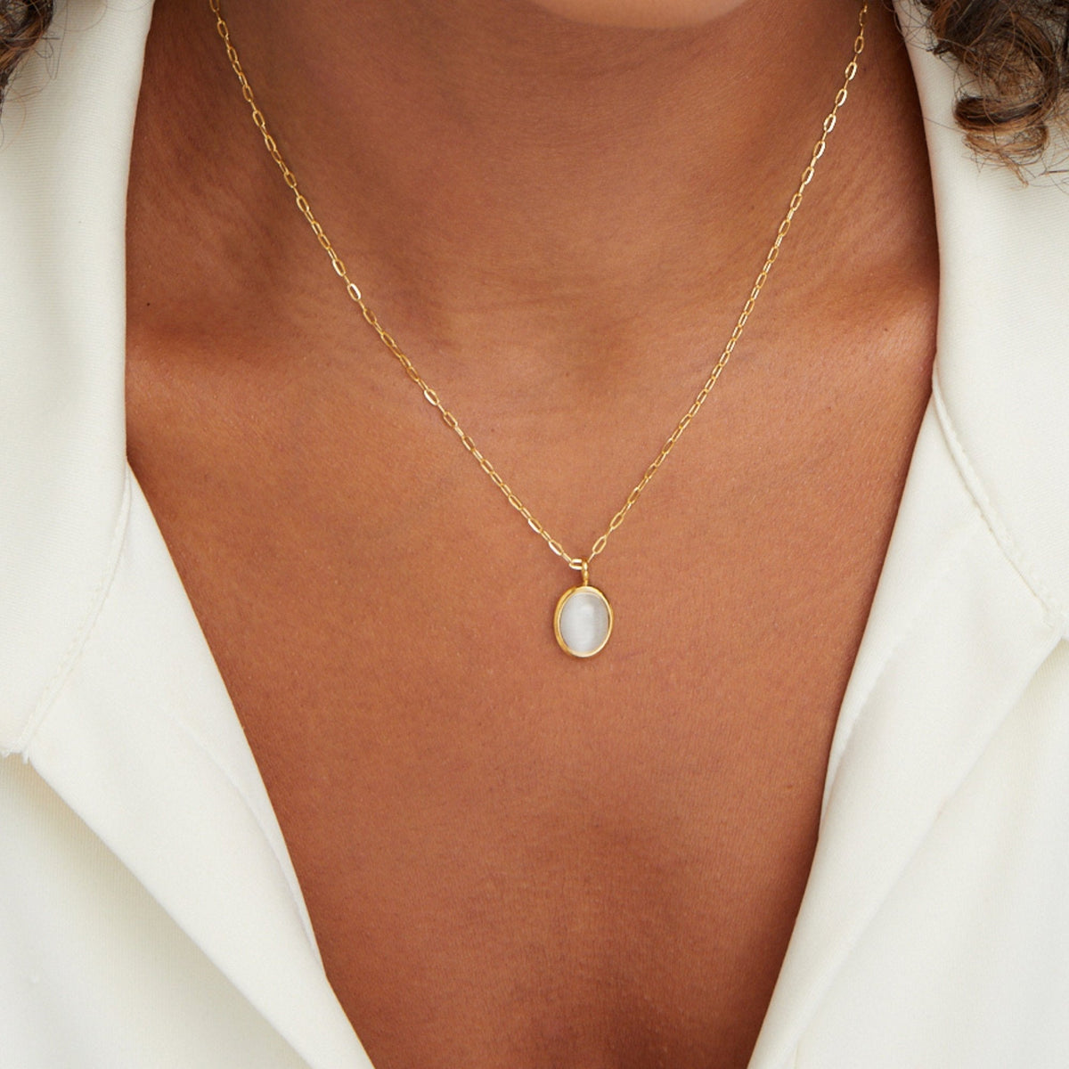 Ophelia – Collier en opale blanche